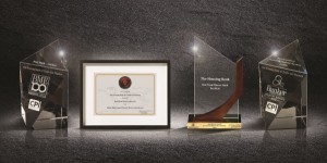 بنك الإسكان يعزز رصيد إنجازاته بحصوله على 4 جوائز إقليمية وعالمية