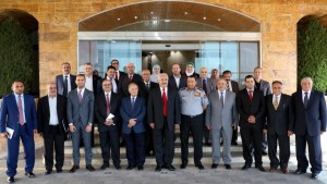 الحواتمة يؤكد على حماية حقوق المواطنين وتطبيق القانون بعدالة