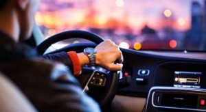 "السير" تحذر السائقين من مخالفات تركيب أجهزة إضافية على المركبات