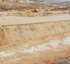 3 وفيات جراء مداهمة السيول لمركبات في ضبعة