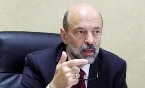 الرزاز: الحكومة ستعلن خلال الأسابيع القليلة القادمة عن إعادة خدمة العلم وفق برنامج مشترك عسكري وتدريب مهني