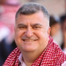 البس طاقيه يهوديه..وارفع علم اسرائيل بـ "١٥"دينار