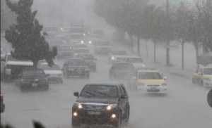 الجمعة .. أمطار رعدية غزيرة أحياناً وتحذير من تشكل السيول