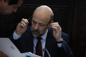 تفاصيل قرارات الإصلاح الإداري والقضاء على الفساد في المؤسسات