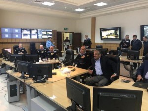 وزير الداخلية داخل مركز القيادة والسيطرة يتابع مجريات "الرابع"