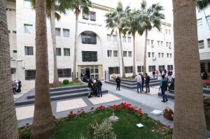 جامعة البترا . تحصل على المركز الثالث على أوروبا والشرق الأوسط وأفريقيا لنادي طلبة IEEE