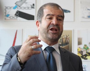 الشيشاني يدافع عن ابو السكر: محاولة افشاله مكشوفة .. وخوري: يضر بالزرقاء