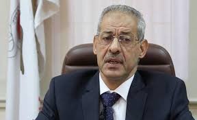 العبوس : بدء إجراءات تعيين 400 طبيب وزيادة الحوافز 30 %