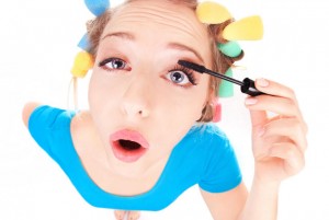 تحذير هام للأردنيات من هذه المساحيق .. "تفاصيل"