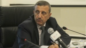 رئيس تجارة عمان : نقدر الجهود الملكية بتسلم عوني مطيع