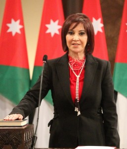 تقاعد الوزيرة شويكة  اعلى  من راتب رئيس الوزراء ويصل الى اكثر من 5 الاف دينار