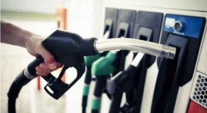 ترجيح تخفيض أسعار المحروقات لشهر كانون الثاني 13-14%
