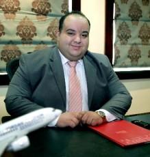 فرخ البط عوام .. زهير الخشمان اصغر مدير تنفيذي لشركة طيران اردني
