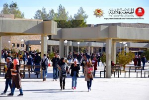 جامعات أعلنت تأخير دوامها الأربعاء (تحديث)