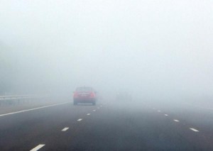 الاثنين .. اجواء باردة ماطرة وتحذيرات من الضباب ليلا