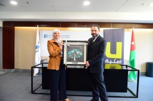 عملاء أمنية يتبرعون بأكثر من 13 ألف دينار عبر umnicoin