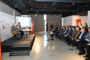 Orange تطلق أكاديمية البرمجة