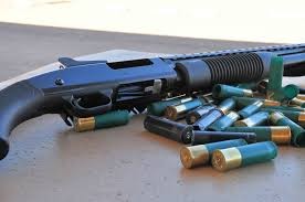 إصابة أربعيني بطلق ناري في العين إثر مشاجرة مسلحة بالزرقاء