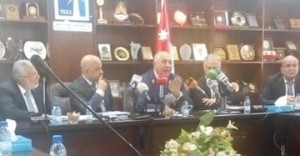 الحاج توفيق يدعو الحكومه إلى اعتماد تقرير اللجنه المحايده وتعويض التجار