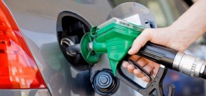 الحكومة: إرتفاع أسعار البنزين في الأسبوع الثالث من آذار