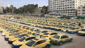 تعديل فتحة العداد للتكسي الاصفر لتصبح 350 فلسا .