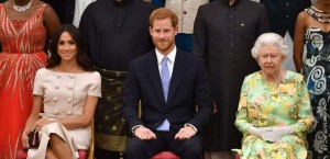 انفجرت داخل القصر الملكي .. الملكة اليزابيث حرمت ميغان ماركل من هذا الأمر