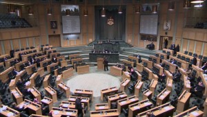 النواب يرفضون التصويت لتأجيل مناقشة تعديل نظام المجلس