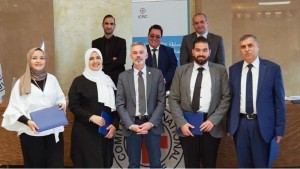 كلية الحقوق بجامعة البترا تشارك في مسابقة "المحكمة الصورية" في بيروت