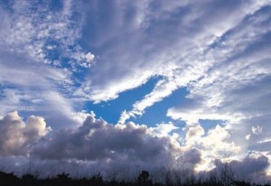 الثلاثاء .. انخفاض ملموس وكبير على الحرارة وعودة للأجواء الباردة