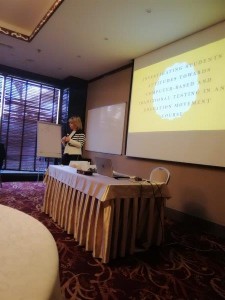 البنا تشارك في مؤتمر متخصص باللغة الإنجليزية