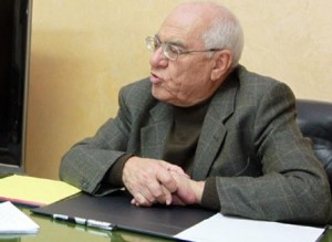 وفاة الكاتب والوزير الاسبق طارق مصاروة