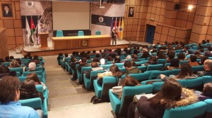 د. فداء أبو الخير من "عمان الأهلية" تحاضرحول الصحة النفسية في جامعة الأميرة سمية