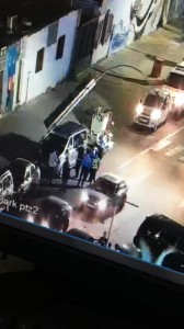 سقوط عامود كهرباء على مركبة في العقبة .. ولا اصابات