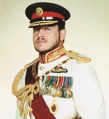 أسرة جامعة عمان الاهلية تهنىء بعيد الجلوس الملكي "العشرين"