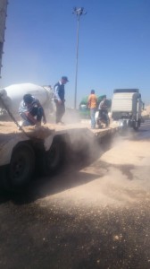 بالصور...إدارة السير تحذر سالكي اعلى جسر الجمرك في ابو علندا