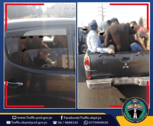 ادارة السير تضبط بكب مخالف يحمل 14 راكبا في العاصمة عمان