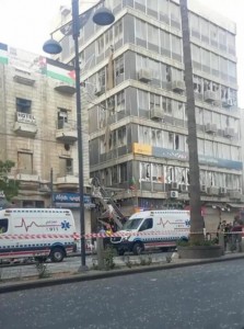 اردني ومصري ضحايا انفجار مطعم بوسط البلد