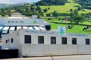 جمعية مصنعي الالبان "تحت التأسيس" ترد على حملة الافتراء والتشويه وتؤكد أن سعر التكلفة الحقيقية لمنتج اللبن 1 كغم هو 1.25 دینار