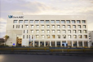 بنك ABC الاردن يواصل دعمه لصندوق الأمان للأيتام ومؤسسة الملكة رانيا للتعليم والتنمية