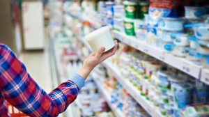 الحموري: الإعلان عن دراسة أسعار الألبان خلال اليومين المقبلين