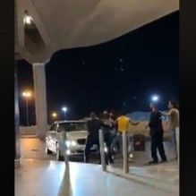 اصطفاف المركبات يتسبب بمشاجرة في مطار الملكة علياء