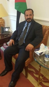 وفاة نقيب المعلمين في حادث سير على الطريق الصحراوي