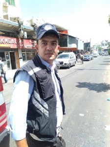 بالصور...كيف حال رقيب سير دون وقوع كارثة محققة في الزرقاء