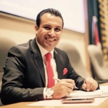 عدم الاعتراف  بالمدارس العربية في غير بلدانها الأصلية