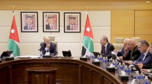 الرزاز: إعلان نتنياهو يشكّل تهديداً حقيقيّاً لمستقبل السلام