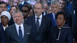 جلالة الملك يحضر مراسم جنازة الرئيس الفرنسي الأسبق جاك شيراك