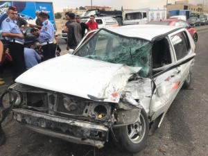 بالصور .. إصابة سبعة اشخاص بتدهور 4 مركبات على طريق الحزام في عمان