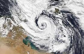 الأرصاد تكشف حقيقة تعرض الأردن لإعصار مداري .. تفاصيل