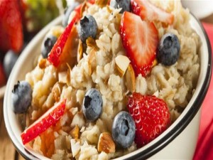 8 أطعمة تساعد على الشعور بالشبع في الشتاء