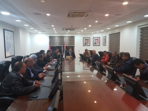 البطاينة يلتقي المتعطلين عن العمل من محافظة المفرق